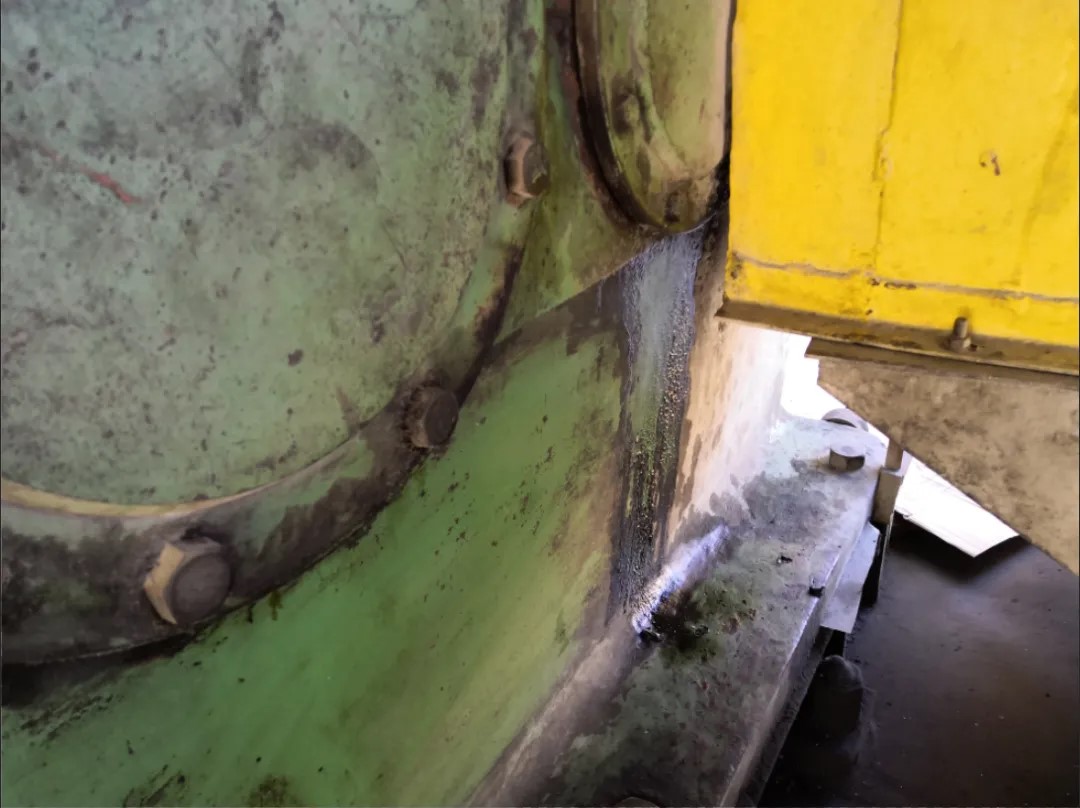 減速機漏油如何快速解決？鼎業在線修復組合套裝應用